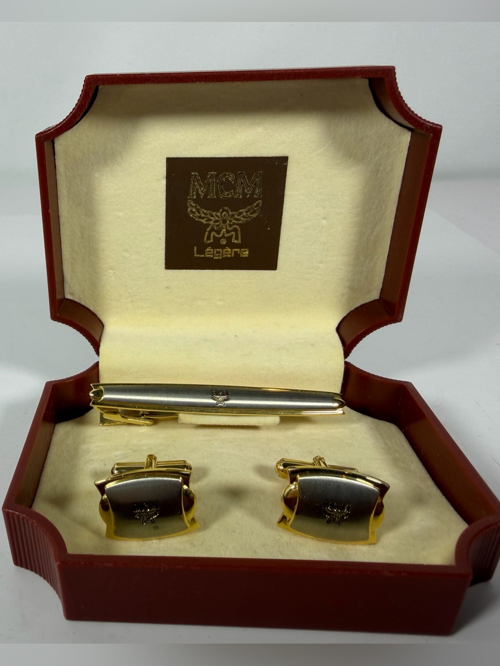 9019: MCM Légère Vintage Cufflinks & Tie Bar Set Two-Tone Gold Silver Box